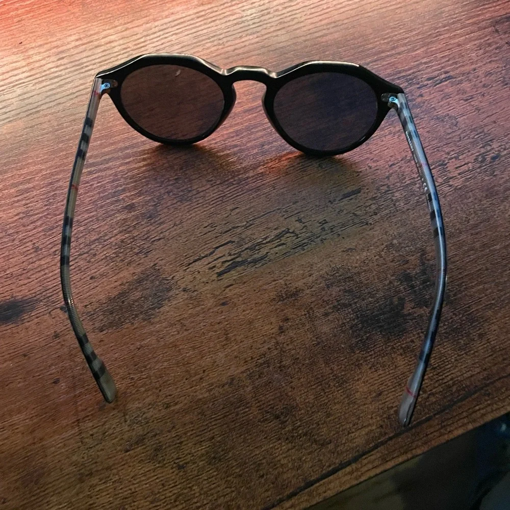 Burberry glasses